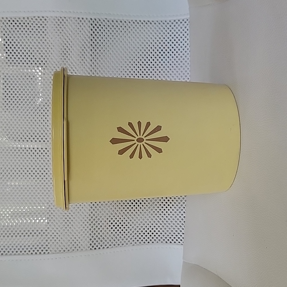 Authentic Vintage Tupperware Canister Sunburst Lid Servalier Light Mustard Brown